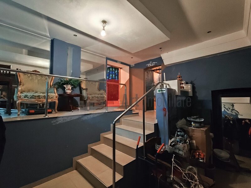 Mosilor spatiu comercial de inchiriat